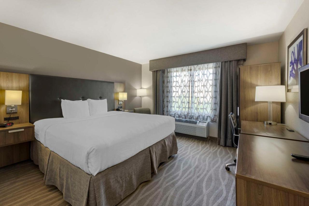 Best Western Plus Nashville Airport Hotel - Bna Exterior foto