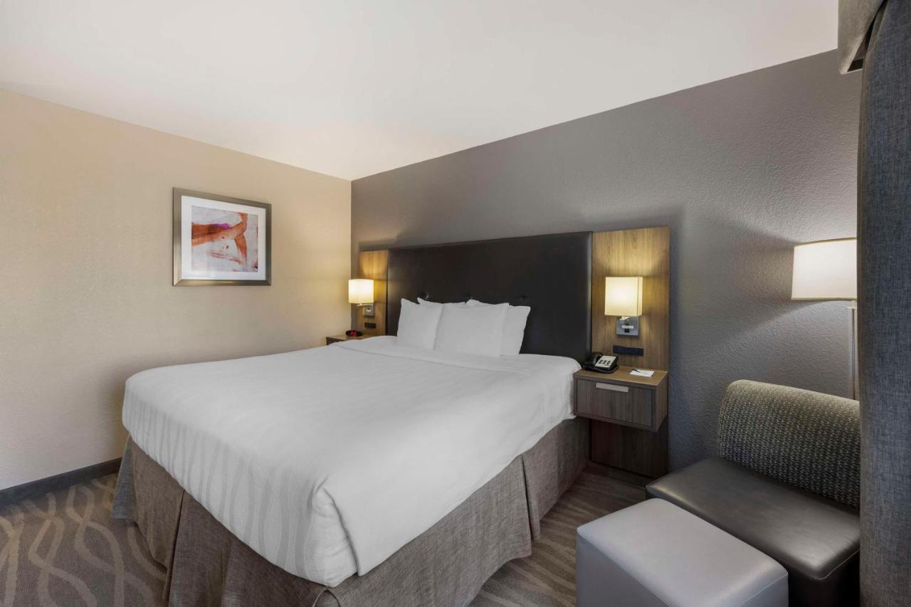 Best Western Plus Nashville Airport Hotel - Bna Exterior foto