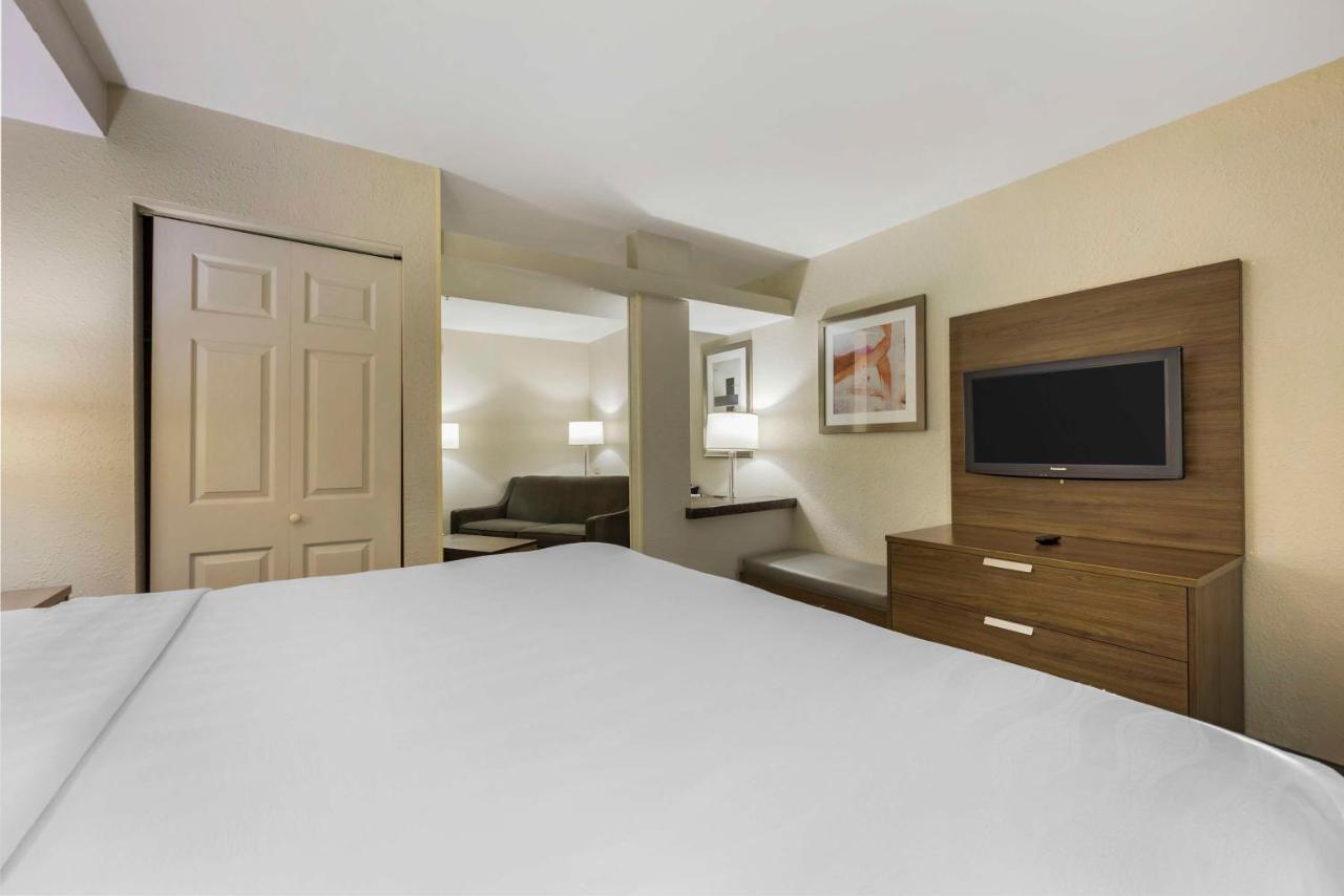 Best Western Plus Nashville Airport Hotel - Bna Exterior foto